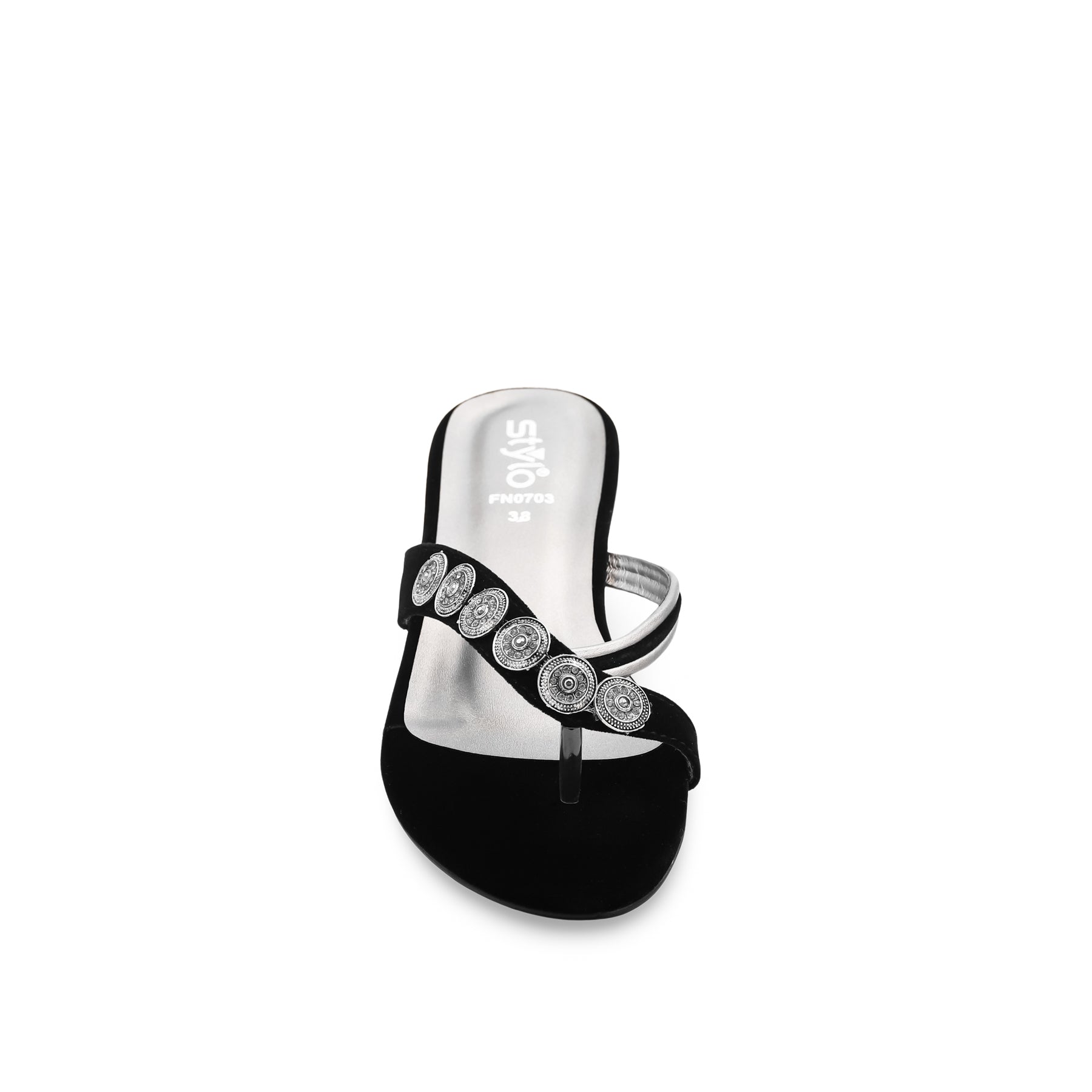 Black Fancy Chappal FN0703